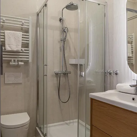 Apartment Rentplanet - Cybulskiego Iii *