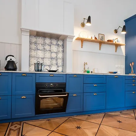 Rentplanet - Cybulskiego Iii