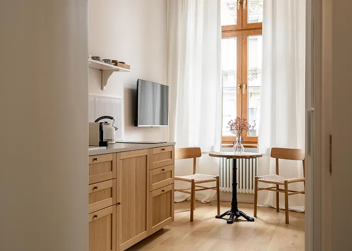 Rentplanet - Cybulskiego Iii Apartment Breslau